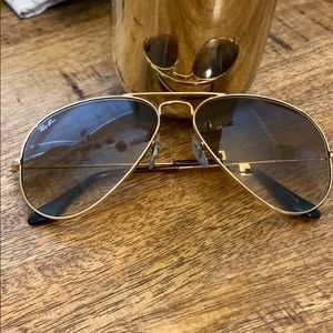 Women’s  Ray Ban Aviators
